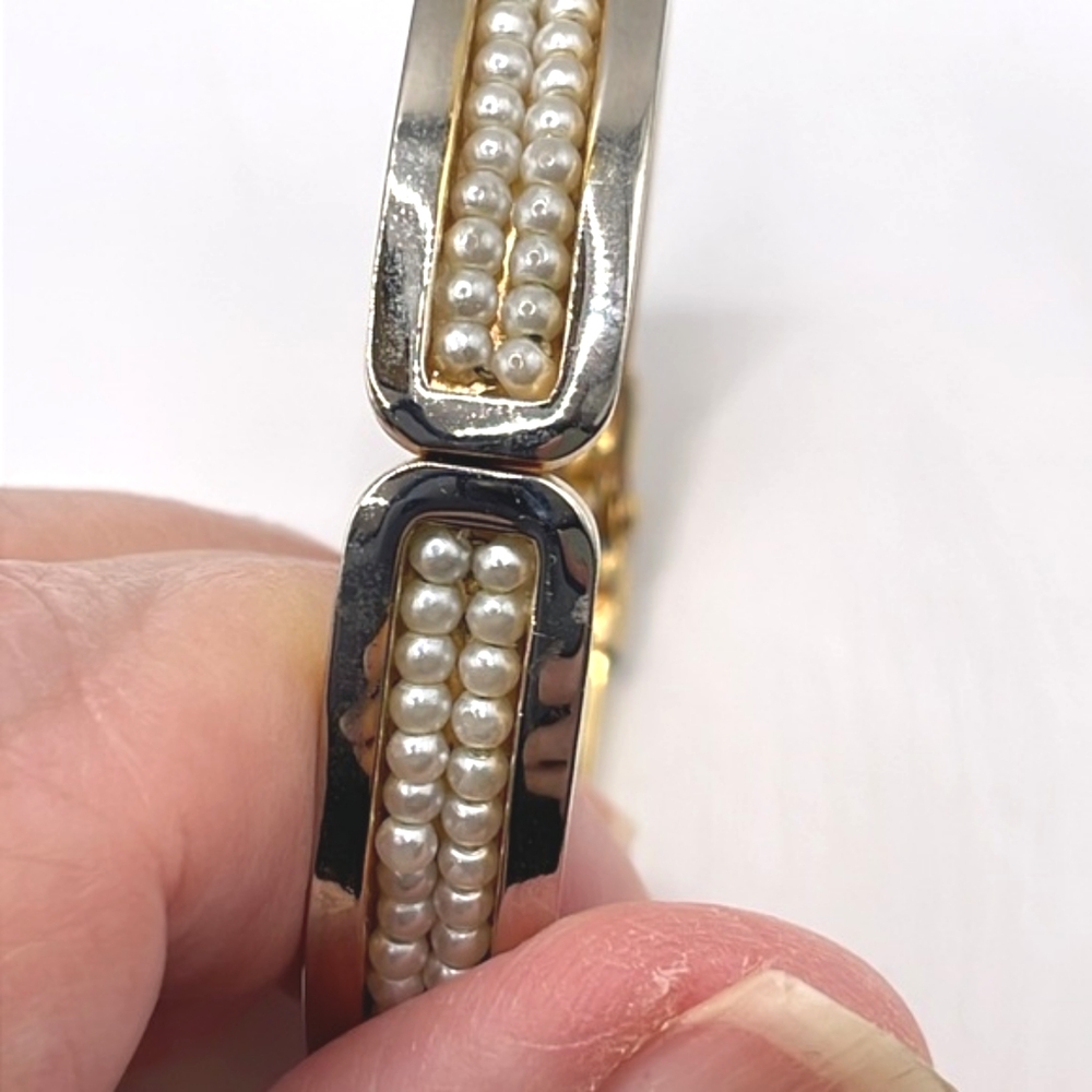 Gold Tone Faux Pearl Channel Hinged Clamper Bracelet SMALL - Picture 7 of 10